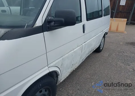 1993 Volkswagen Eurovan Mv z USA, uszkodzony, nr VIN WV2MC0708PH067862